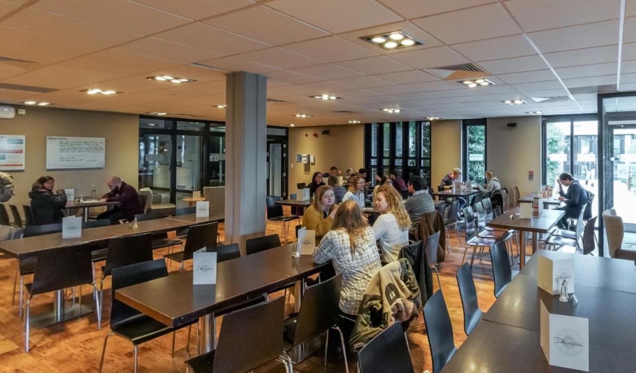 Keynes College Hotel Canterbury Eksteriør billede