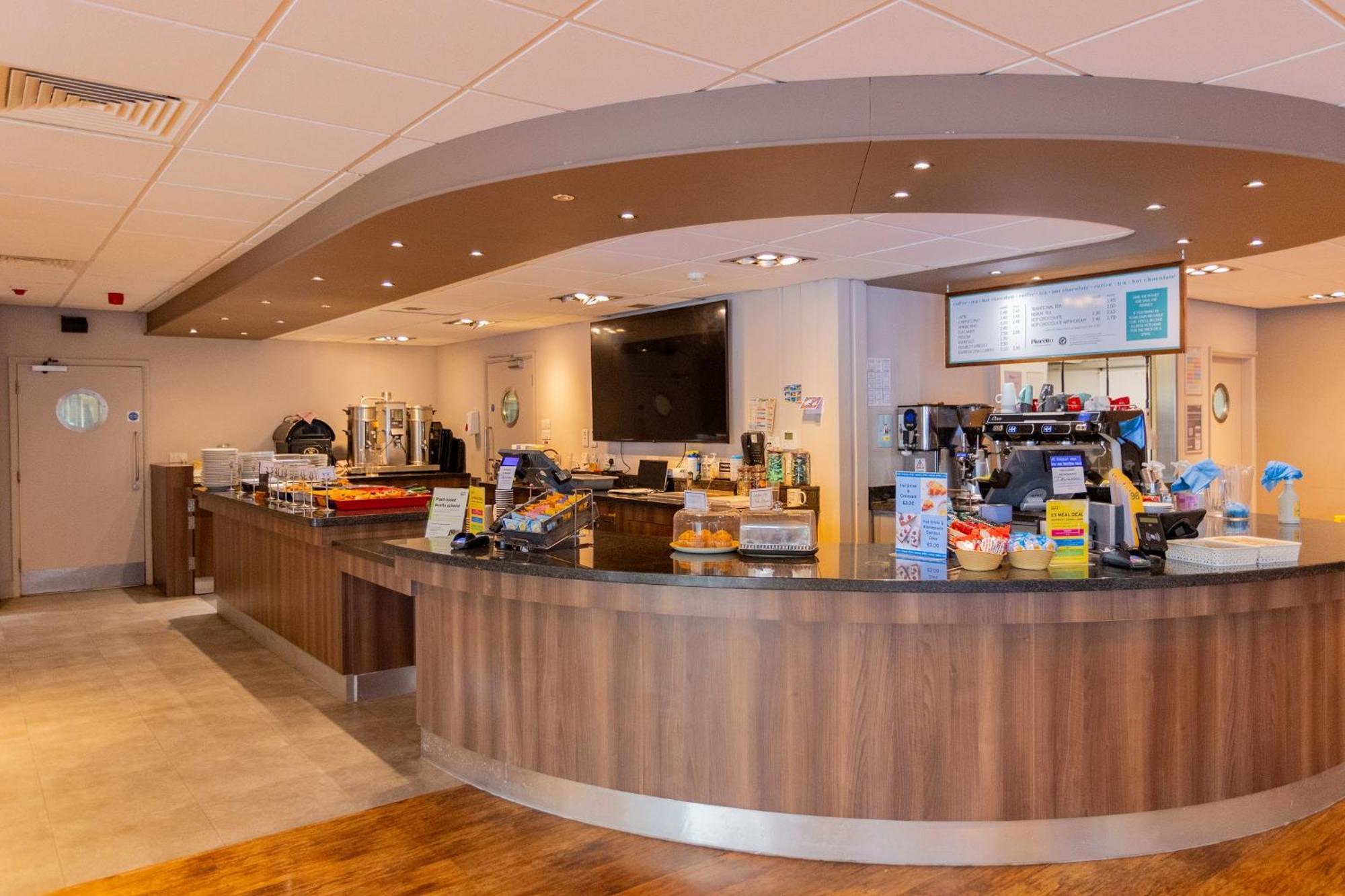 Keynes College Hotel Canterbury Eksteriør billede